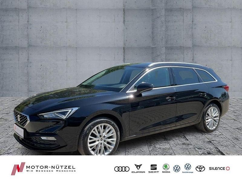 Mitternachtsschwarz Gebraucht 2022 Seat Leon ST XCELLENCE Kombi | 17.960 € (Fairer Preis) - Bild 1/4