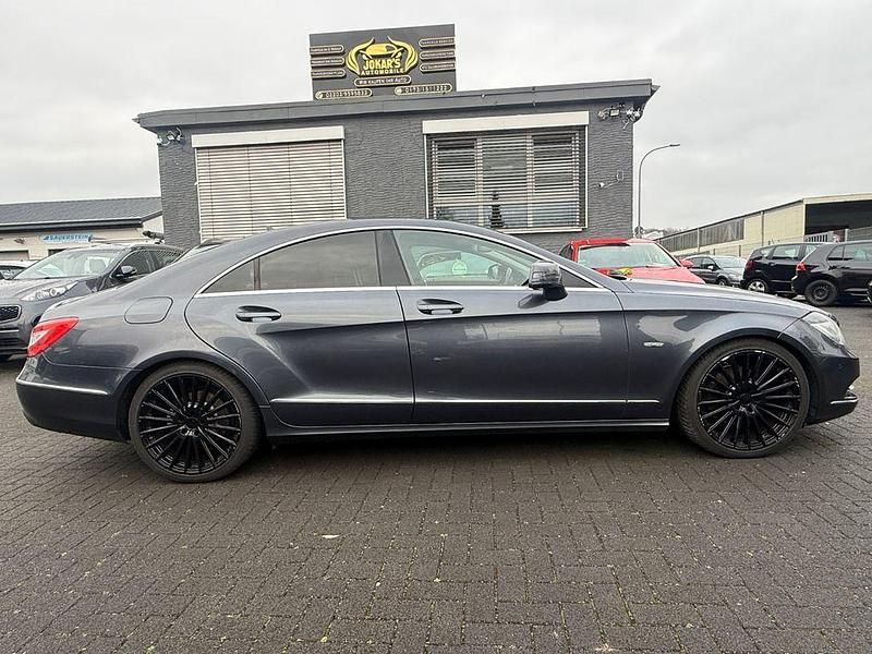 Gebraucht Mercedes CLS350 306 PS (225 kW) 2011 Grau Limousine