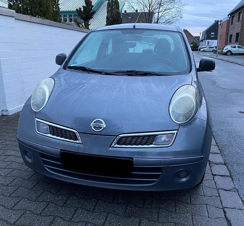 Silber Gebraucht 2010 Nissan Micra Kleinwagen | 1.200 € (Guter Preis) - Bild 1/4