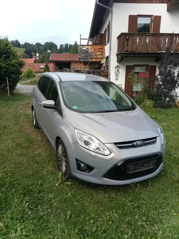 Gebraucht Ford Grand C-Max Titanium 163 PS (119 kW) 2011 Silber Van / Kleinbus