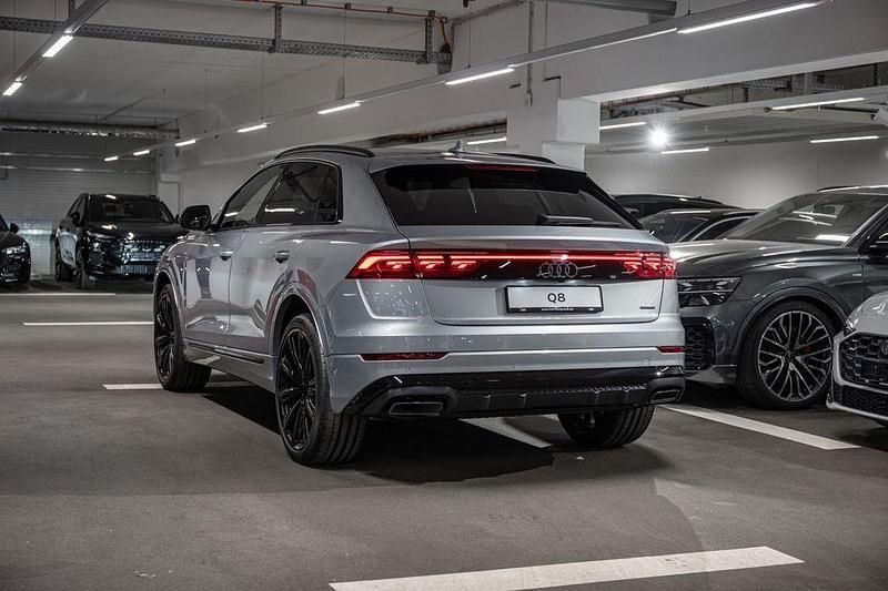 Neu Audi Q8 Sport 286 PS (210 kW) 2026 Silber SUV