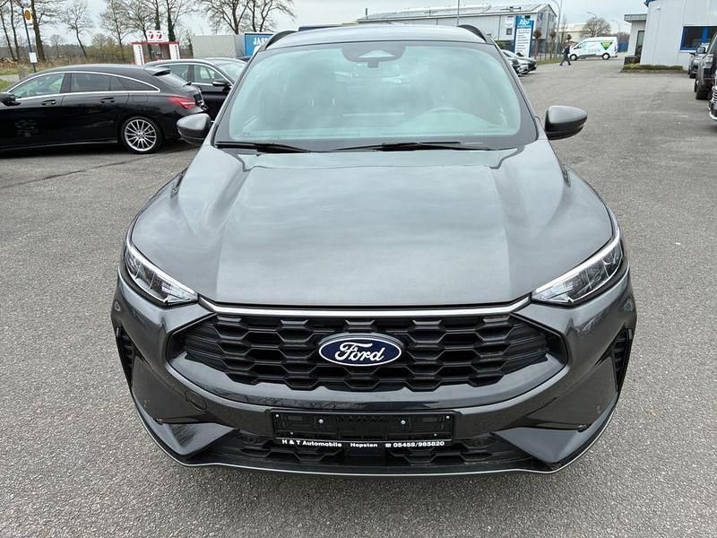 Gebraucht Ford Kuga ST-Line 186 PS (136 kW) 2025 Grau SUV