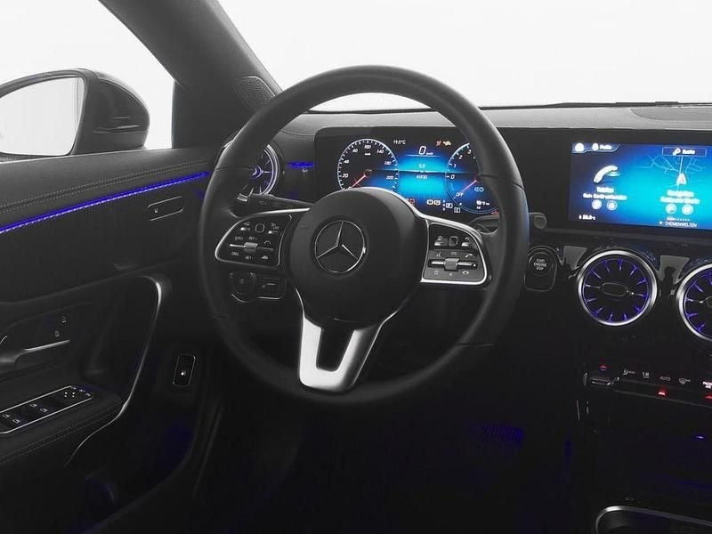 Gebraucht Mercedes CLA250e Shooting Brake Progressive 218 PS (160 kW) 2023 Schwarz Kombi