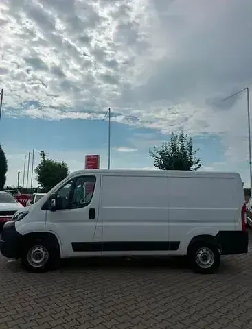 Gebraucht Opel Movano 120 PS (88 kW) 2025 Andere Van