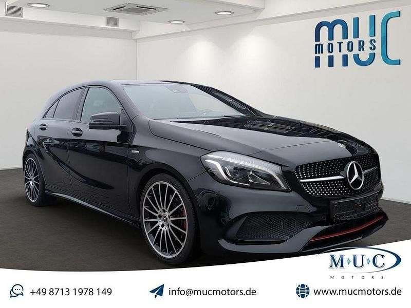 Schwarz Gebraucht 2017 Mercedes A250 AMG Limousine | 18.970 € (Fairer Preis) - Bild 1/4