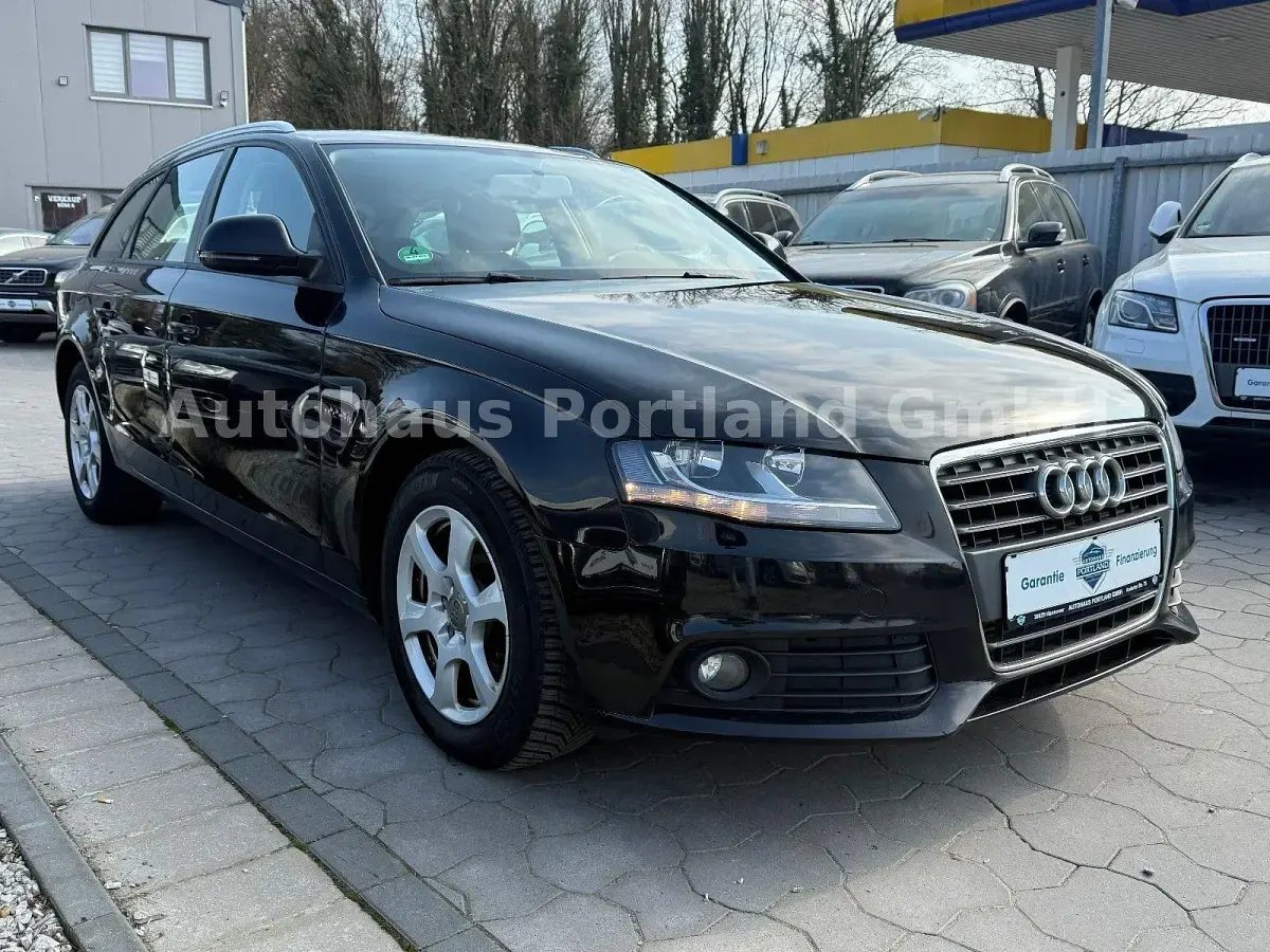 Używany Audi A4 Attraction 143 KM (105 kW) 2008 Czarny Kombi