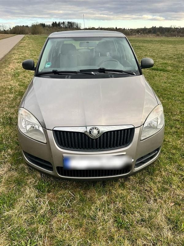 Gebraucht Skoda Fabia Classic 69 PS (50 kW) 2009 Limousine