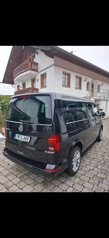 Gebraucht VW Caravelle 150 PS (110 kW) 2021 Schwarz Van