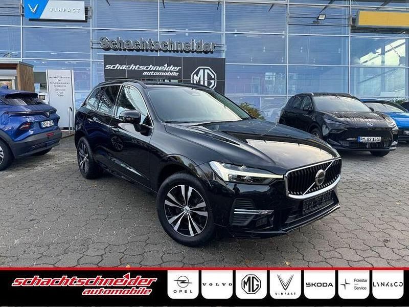Gebraucht Volvo XC60 Momentum 197 PS (144 kW) 2021 Schwarz SUV