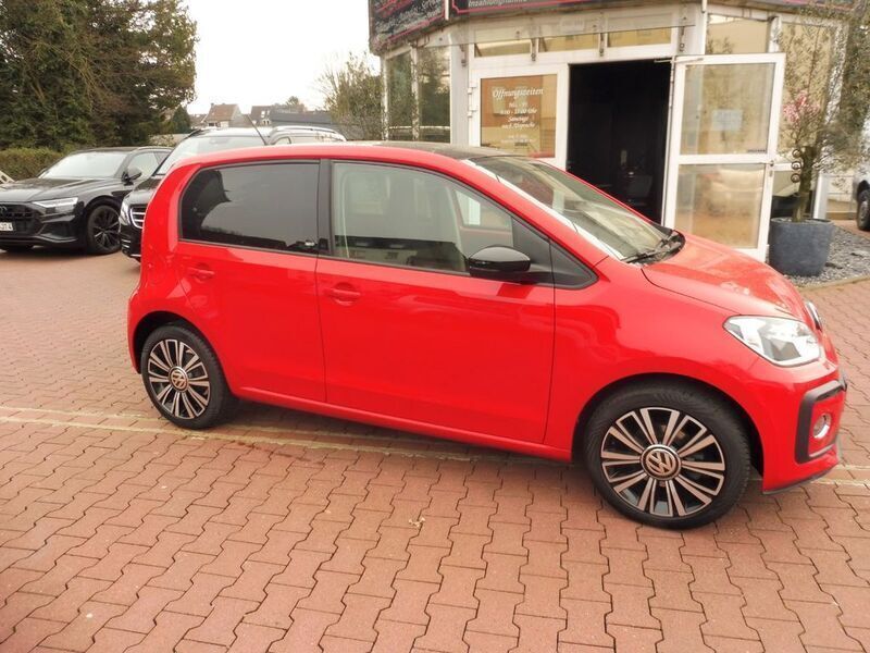Gebraucht VW up! Sound 90 PS (66 kW) 2017 Rot Kleinwagen