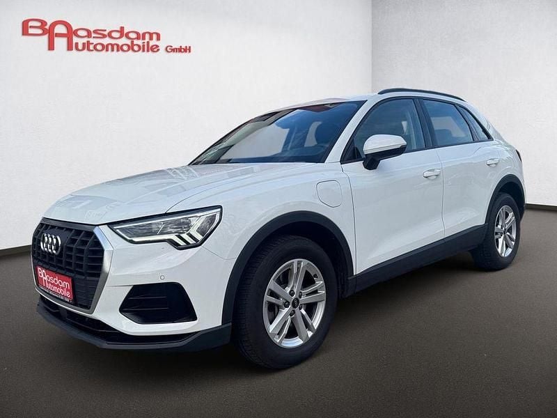 Weiß Gebraucht 2022 Audi Q3 Sport SUV | 28.699 € (Fairer Preis) - Bild 1/4