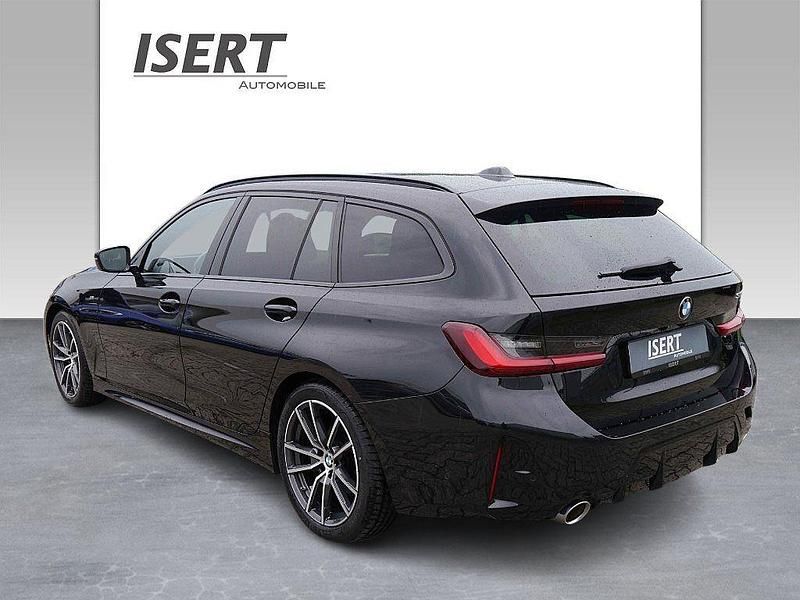 Gebraucht BMW 318 M Sport 156 PS (114 kW) 2023 Schwarz Kombi