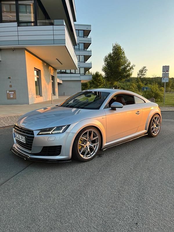 Silber Gebraucht 2014 Audi TT Sport Coupé | 18.500 € (Fairer Preis) - Bild 1/4