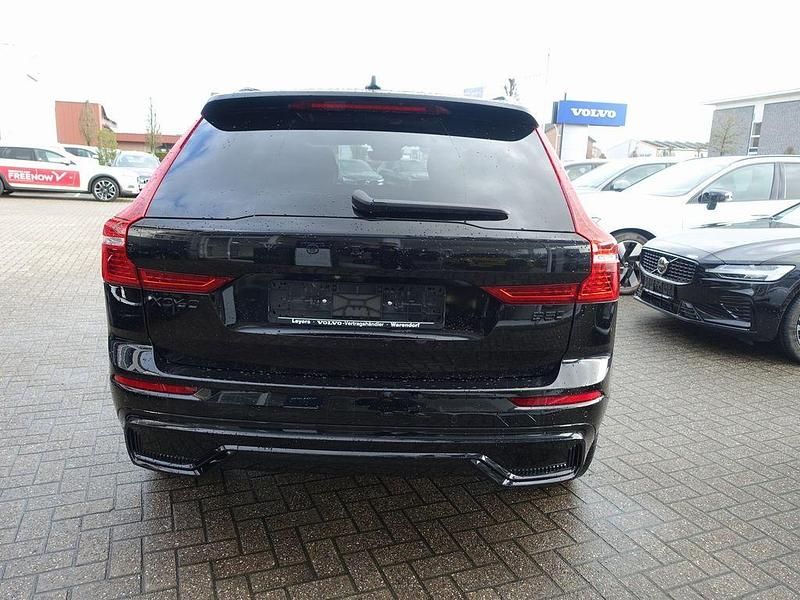 Gebraucht Volvo XC60 Plus 250 PS (183 kW) 2025 Schwarz SUV