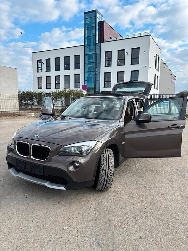 Gebraucht BMW X1 177 PS (130 kW) 2010 Braun SUV