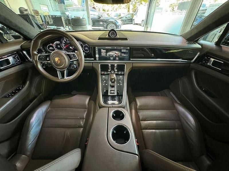 Usata Porsche Panamera Turbo Chrono 549 CV (403 kW) 2017 Grigio Berlina