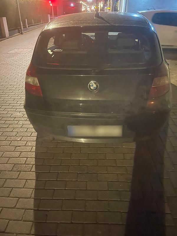 Gebraucht BMW 120 163 PS (119 kW) 2005 Schwarz Kleinwagen