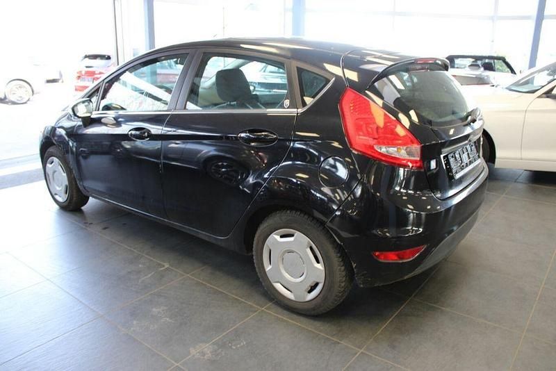 Gebraucht Ford Fiesta Ghia 82 PS (60 kW) 2008 Schwarz Kleinwagen