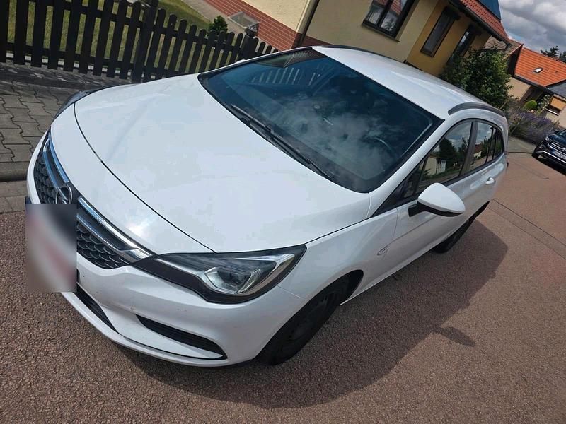 Gebraucht Opel Astra 120 PS (88 kW) 2017 Weiß Kombi