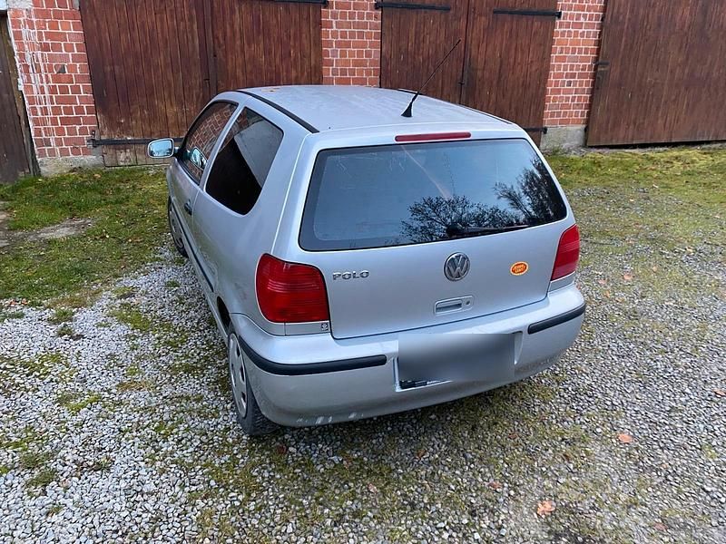 Gebraucht 2001 VW Polo Kleinwagen | 300 € (Fairer Preis) - Bild 1/4