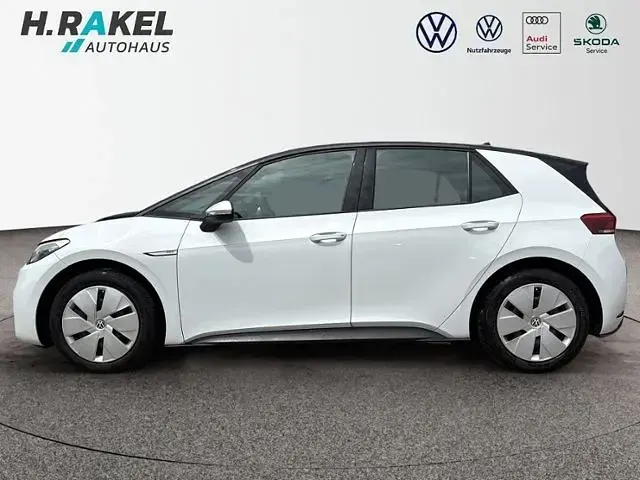 Gebraucht VW ID.3 Pro 106 kW (145 PS) 2022 Weiss Kleinwagen