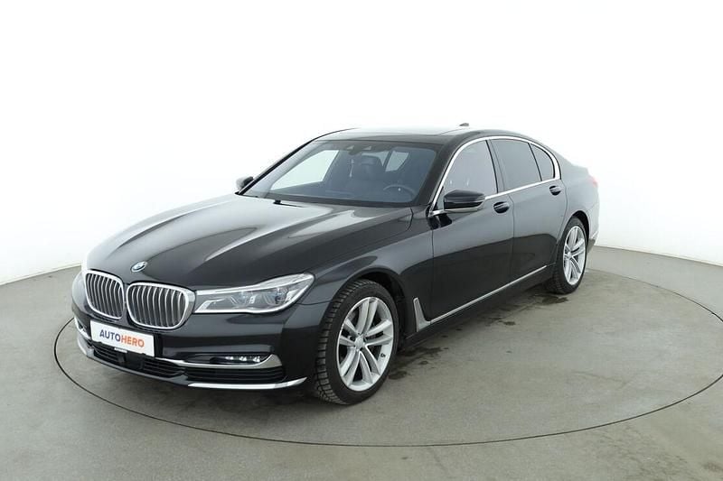 Gebraucht BMW 740 320 PS (235 kW) 2019 Schwarz Limousine