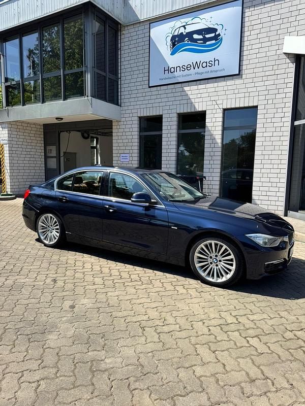 Blau Gebraucht 2012 BMW 328 Basis Limousine | 6.000 € (Superpreis) - Bild 1/4