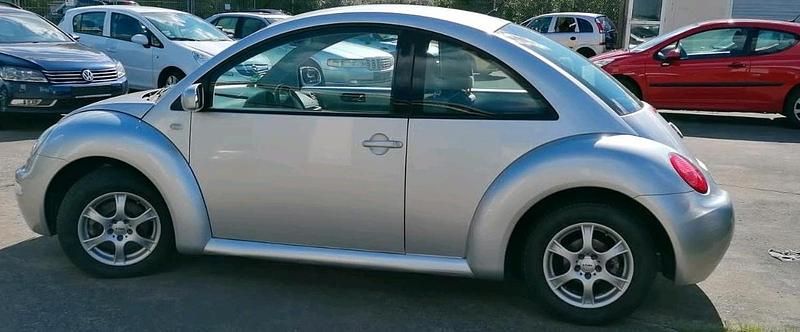 Silber Gebraucht 2001 VW Beetle Limousine | 3.600 € (Etwas zu teuer) - Bild 1/1