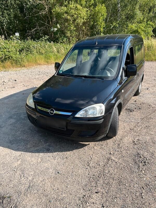 Schwarz Gebraucht 2009 Opel Combo Edition Van / Kleinbus | 1.200 € (Superpreis) - Bild 1/4