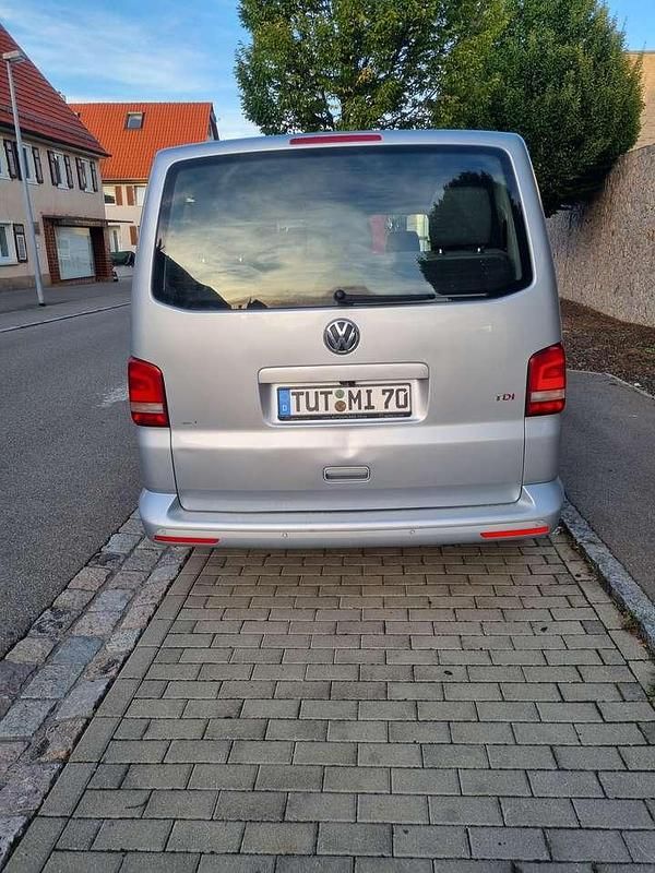 Gebraucht VW T5 Comfortline 179 PS (131 kW) 2014 Silber Van