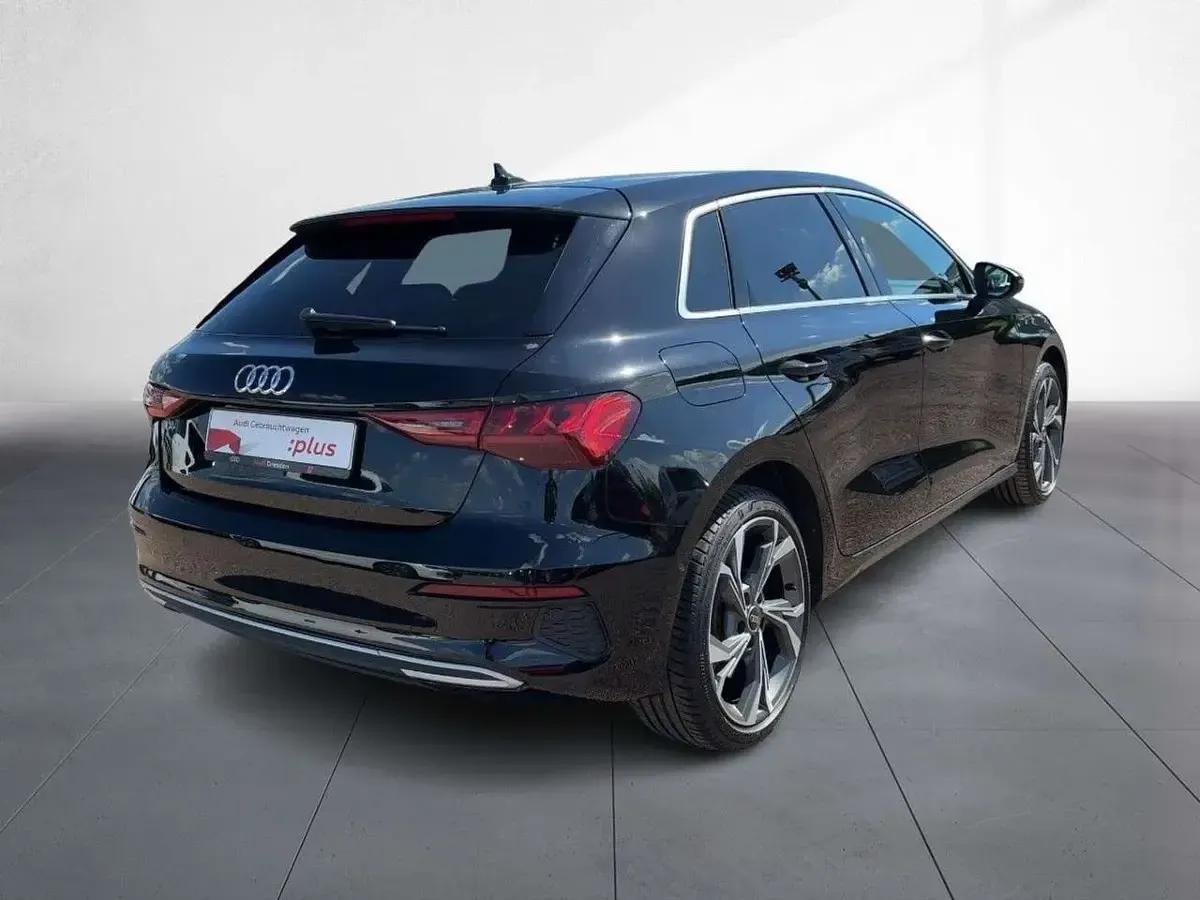 Gebraucht Audi A3 Advanced 204 PS (150 kW) 2022 Brillantschwarz Limousine