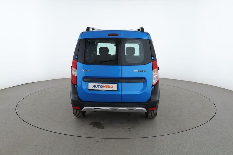 Usata Dacia Dokker Stepway 2020 Blu Monovolume
