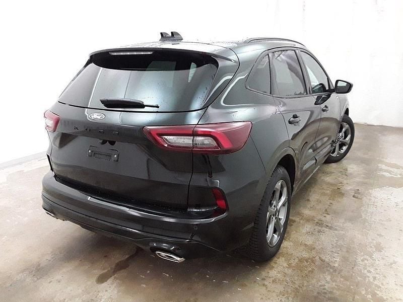 Gebraucht Ford Kuga ST-Line 186 PS (136 kW) 2025 Schwarz SUV