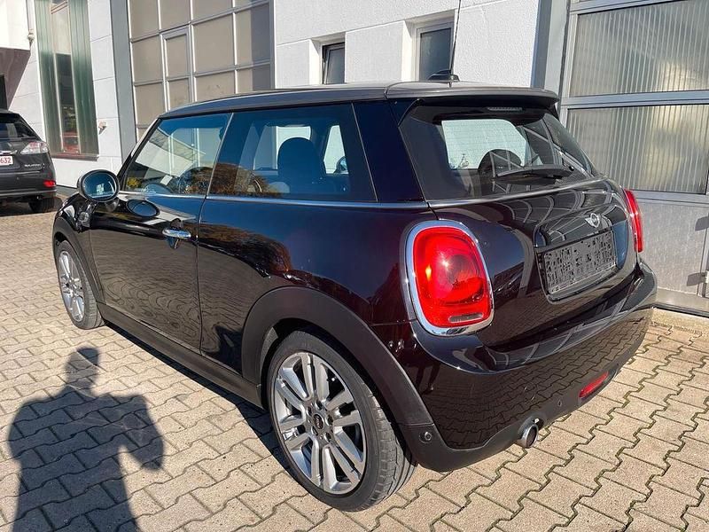 Gebraucht Mini Cooper Chili 136 PS (100 kW) 2017 Schwarz Kleinwagen