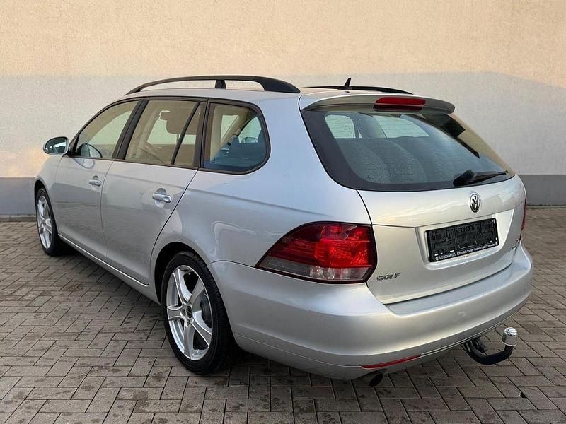 Gebraucht VW Golf VI Trendline 105 PS (77 kW) 2013 Silber Kleinwagen