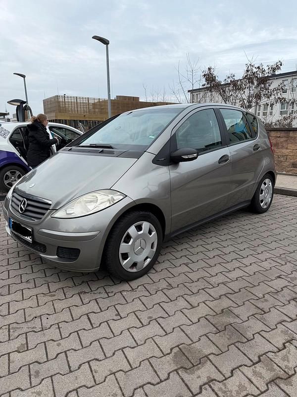 Gebraucht Mercedes A170 115 PS (84 kW) 2006 Gold Van / Kleinbus