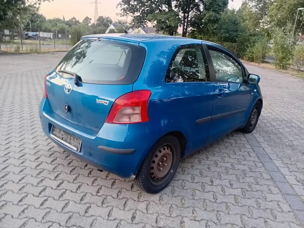 Gebraucht Toyota Yaris 90 PS (66 kW) 2006 Limousine