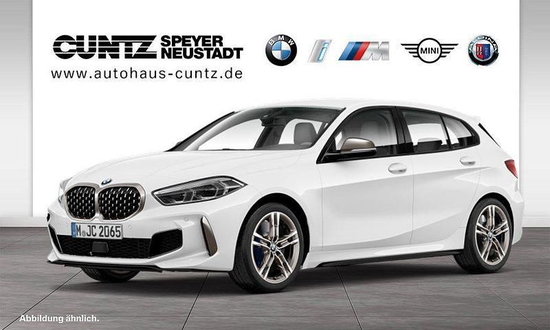 Gebraucht BMW M135 Performance 306 PS (225 kW) 2021 Alpinweiß uni Kleinwagen
