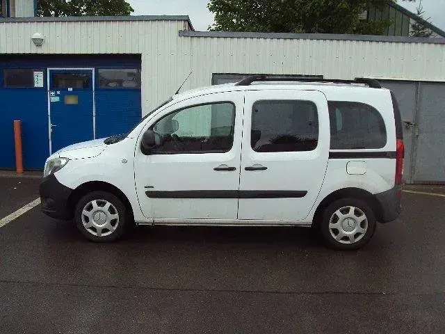 Gebraucht Mercedes Citan 108 75 PS (55 kW) 2013 Weiß Van / Kleinbus