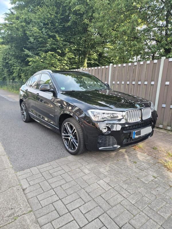 Schwarz Gebraucht 2017 BMW X4 M Sport SUV | 26.500 € - Bild 1/4