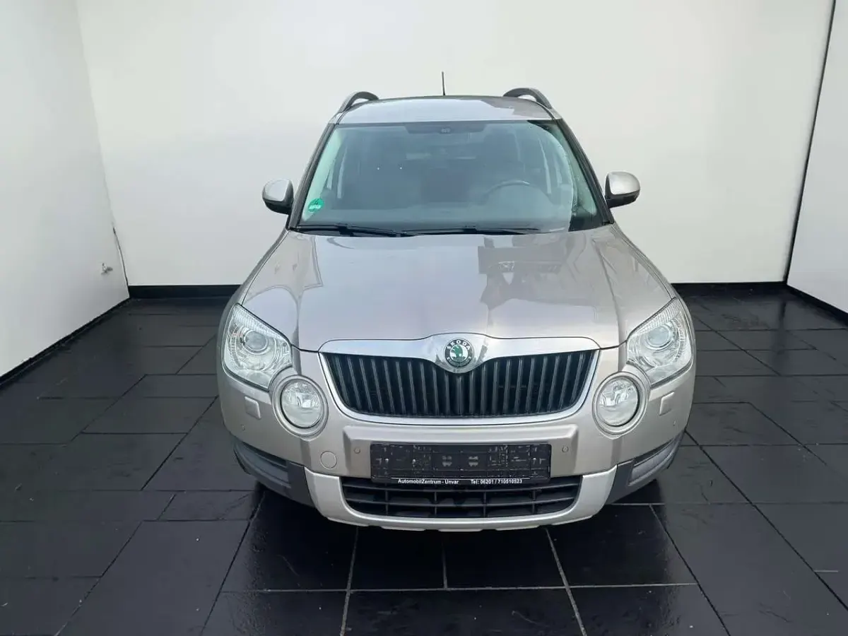 Gebraucht Skoda Yeti Plus Edition 105 PS (77 kW) 2013 Beige SUV