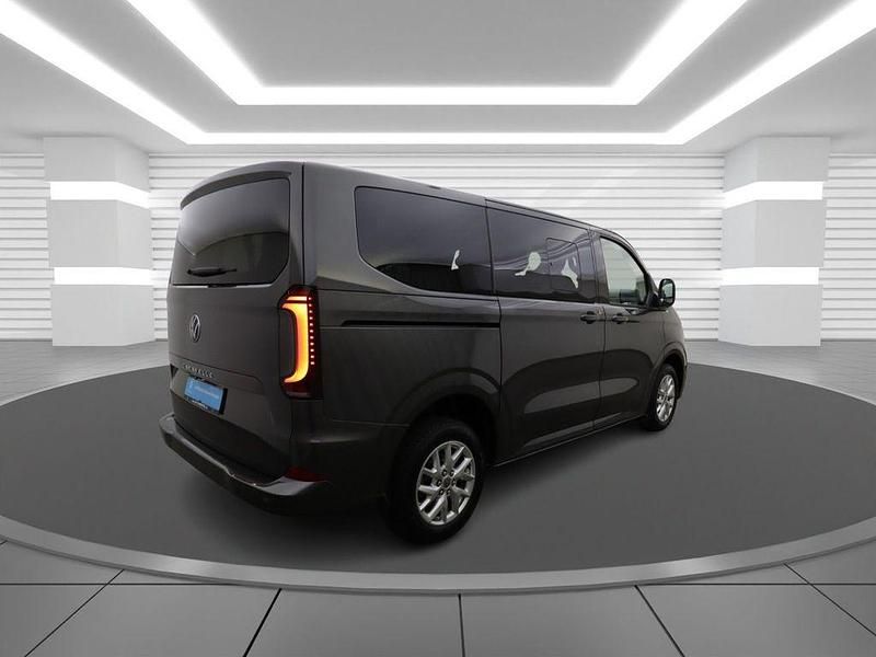 Gebraucht VW T7 Style 150 PS (110 kW) 2025 Graphite dust Van