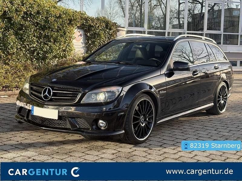 Obsidianschwarz (metallic) Gebraucht 2009 Mercedes C63 AMG AMG Kombi | 29.990 € (Superpreis) - Bild 1/4
