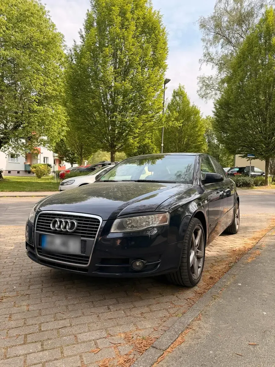 Second-hand Audi A4 163 CP (119 kW) 2005 Albastru Berlinǎ