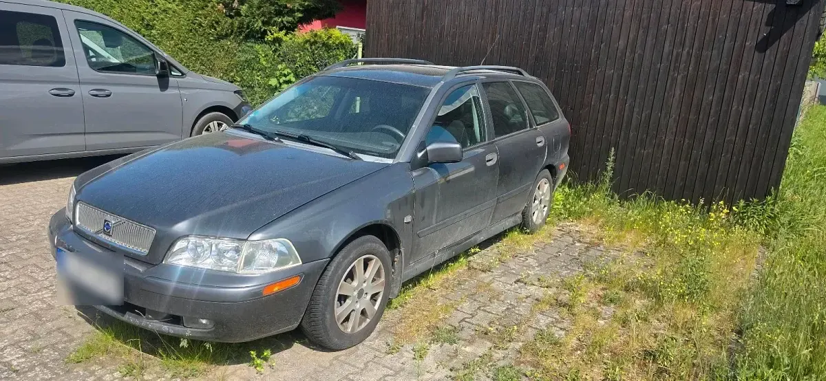 Gebraucht Volvo V40 136 PS (100 kW) 2003 Grau Kombi