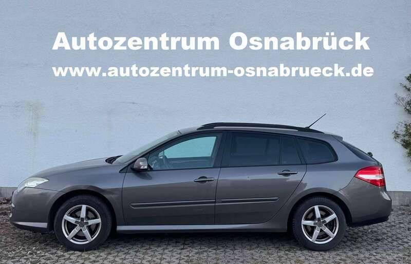 Używany Renault Laguna III 140 KM (102 kW) 2010 Szary Kombi