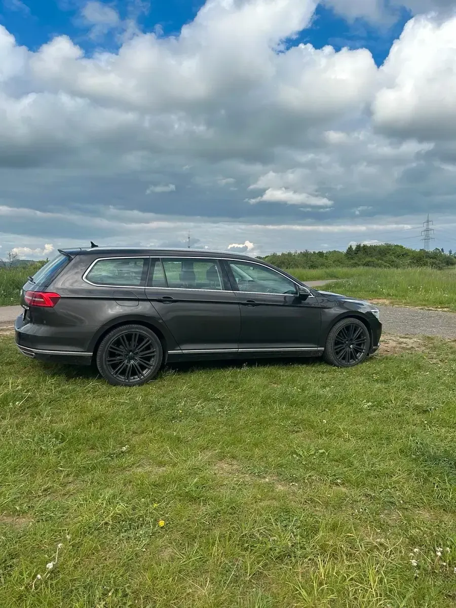 Gebraucht VW Passat 190 PS (139 kW) 2016 Braun Kombi