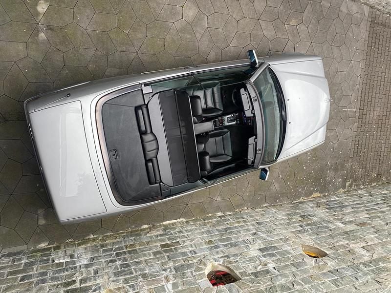 Gebraucht Mercedes E220 150 PS (110 kW) 1996 Silber Cabrio