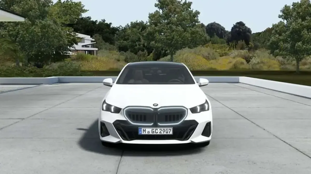 Neu BMW 540 M Sport 286 PS (210 kW) 2026 Alpinweiß uni Limousine