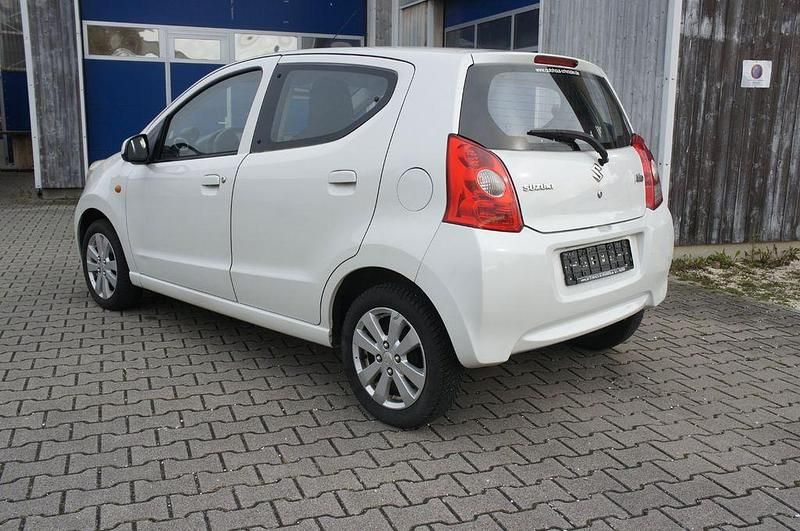 Gebraucht Suzuki Alto Comfort 68 PS (50 kW) 2010 Weiß Kleinwagen